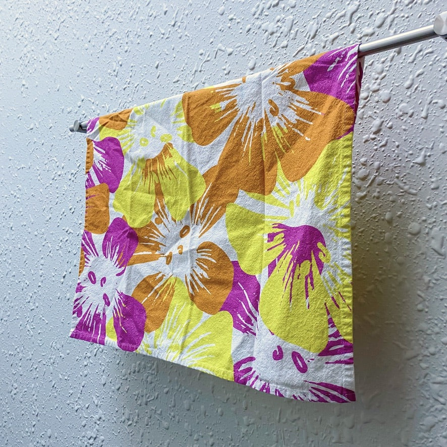 Hinu Rise: Nohoanu Tea Towel