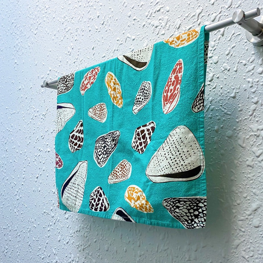 Hinu Rise: Tossed Shells Tea Towel