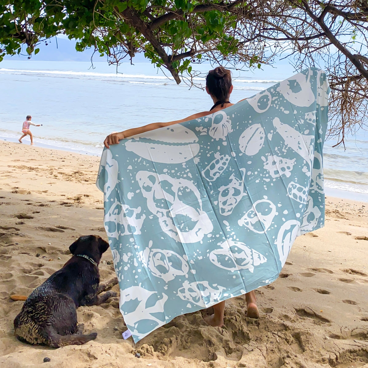 Hinu Rise: Shell Fossils Pareo (Body Wrap)