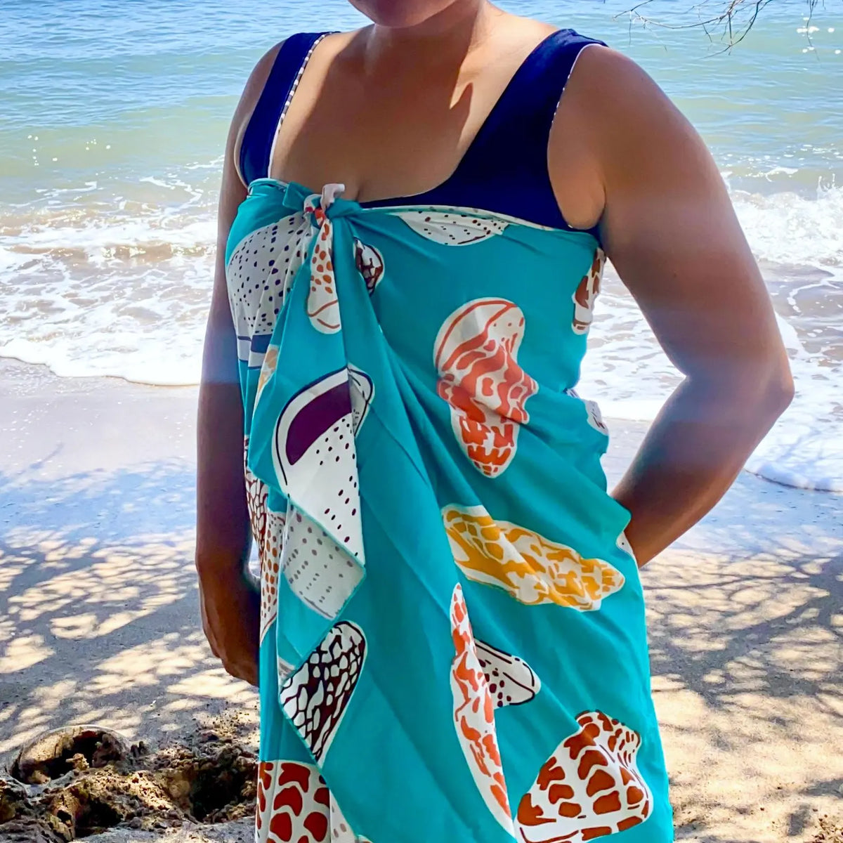 Hinu Rise: Turquoise Shells Pareo (Body Wrap)